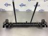 Rear bumper frame from a Renault Clio III (BR/CR) 1.2 16V TCe 100 2010