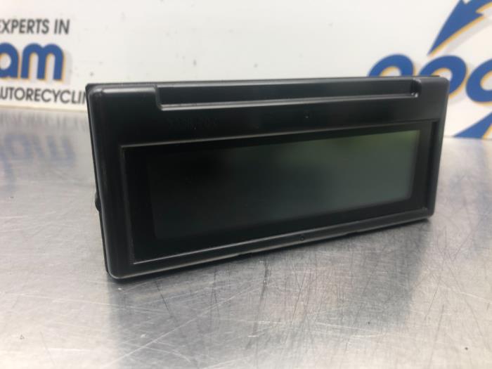 Begagnade Innerdisplay Volvo V50 (MW) 2.4 D5 20V Autom.. Pris € 45,00 Marginaltabell erbjuds av Gebr Opdam B.V.