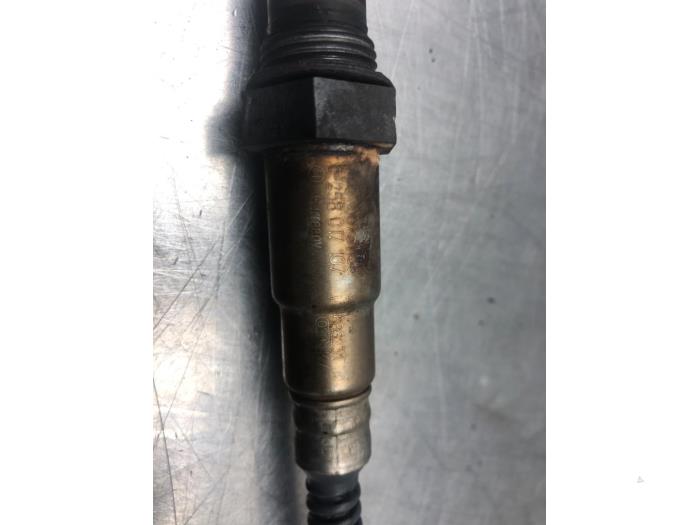 Sonde lambda d'un Volvo V50 (MW) 2.4 D5 20V Autom.. 2006