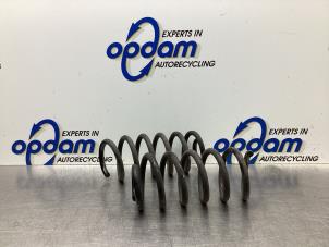 Used Rear coil spring Renault Clio IV (5R) 0.9 Energy TCE 90 12V Price € 30,00 Margin scheme offered by Gebr Opdam B.V.