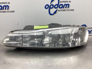 Used Headlight, left Peugeot 406 Break (8E/F) 1.8 16V Price € 75,00 Margin scheme offered by Gebr Opdam B.V.