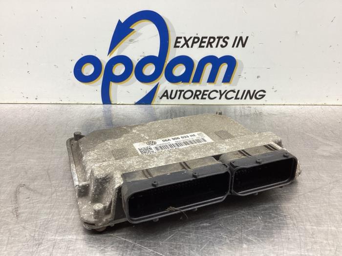Used Engine management computer Seat Leon (1P1) 1.6 Price € 112,00 Margin scheme offered by Gebr Opdam B.V.