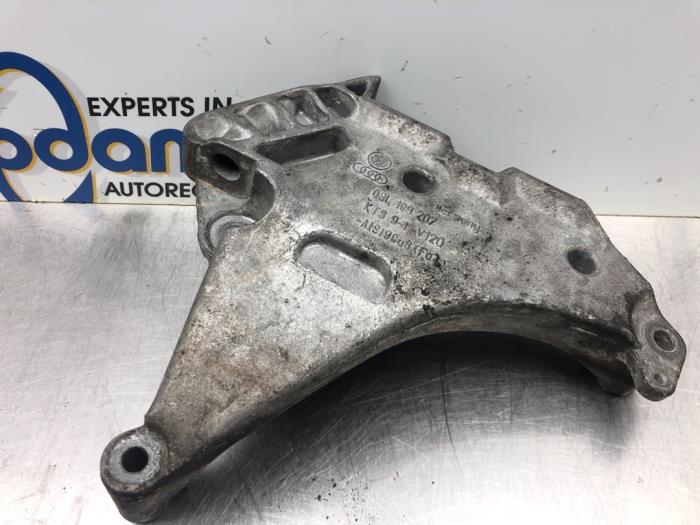 Used Engine mount Skoda Superb Combi (3TAC/TAF) 1.6 TDI Price € 22,00 Margin scheme offered by Gebr Opdam B.V.