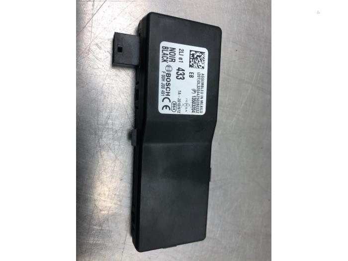 Central door locking module Opel Corsa E 1.0 SIDI Turbo 12V - 13503204 ...