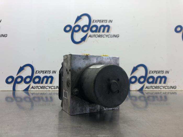 Gebrauchte ABS Pumpe Alfa Romeo 159 (939AX) 2.2 JTS 16V Preis € 158,00 Margenregelung angeboten von Gebr Opdam B.V.