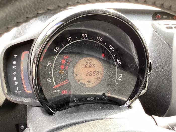 Cuentakilómetros de un Toyota Aygo (B40) 1.0 12V VVT-i 2021