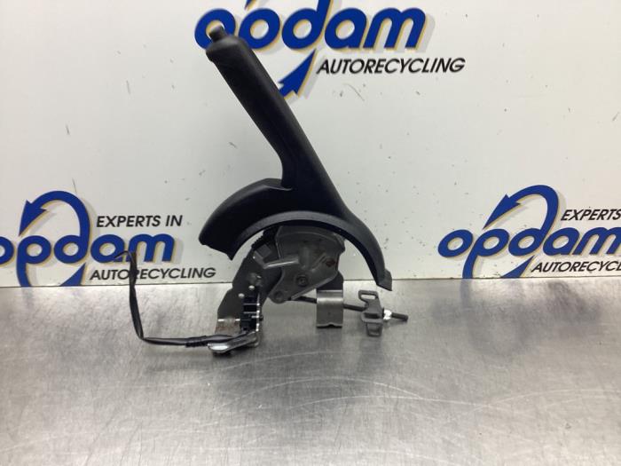 Gebrauchte Handbremsgriff Toyota Aygo (B40) 1.0 12V VVT-i Preis € 45,00 Margenregelung angeboten von Gebr Opdam B.V.