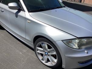 Used Front wing, right BMW 1 serie (E81) 118i 16V Price € 125,00 Margin scheme offered by Gebr Opdam B.V.