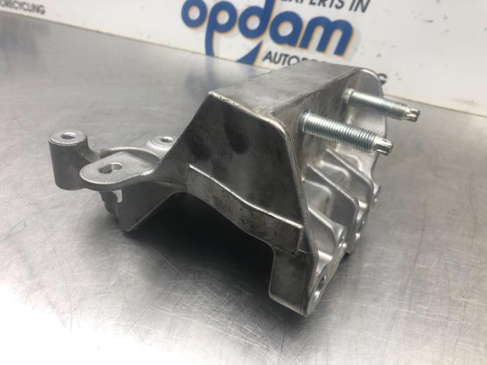 Used Engine mount Suzuki Swift (ZC/ZD) 1.0 Booster Jet Turbo 12V Price € 54,00 Margin scheme offered by Gebr Opdam B.V.