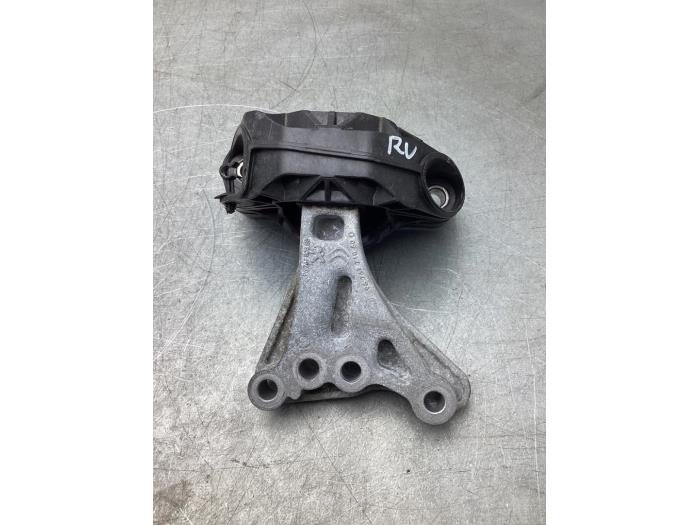 Usagé Support moteur Citroen C3 (SX/SW) 1.2 Vti 12V PureTech Prix € 20,00 Règlement à la marge proposé par Gebr Opdam B.V.