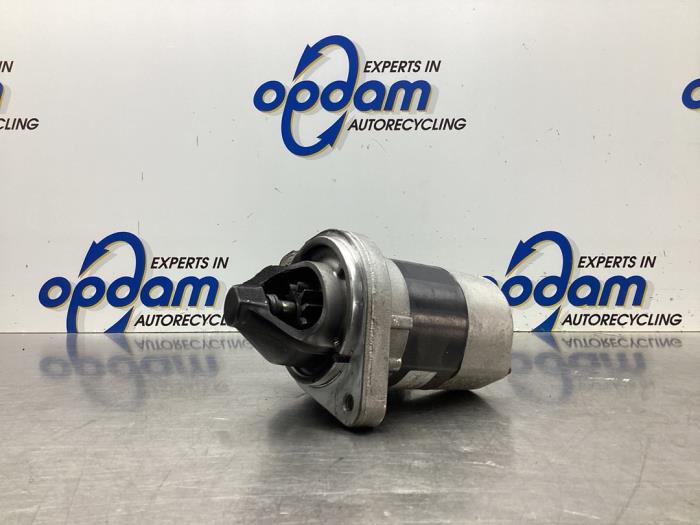 Begagnade Startmotor Ford Fiesta 7 1.0 EcoBoost 12V 100 Pris € 45,00 Marginaltabell erbjuds av Gebr Opdam B.V.