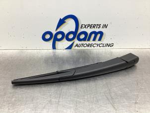 Used Rear wiper arm Opel Crossland/Crossland X 1.2 12V Price € 30,00 Margin scheme offered by Gebr Opdam B.V.