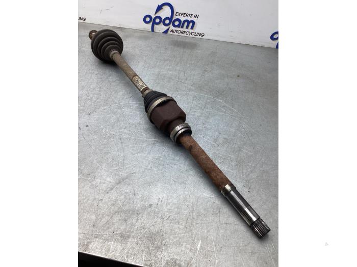 Front drive shafts, right with gearbox code 20DP33 stock
