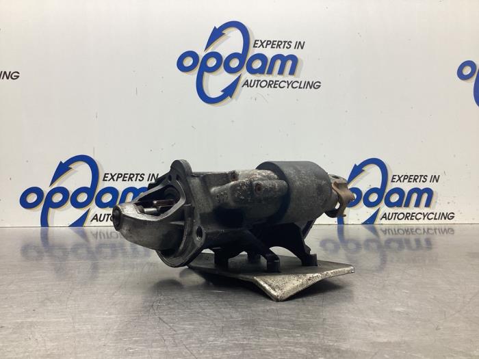 Begagnade Startmotor Audi A6 (C5) 2.0 20V Pris € 30,00 Marginaltabell erbjuds av Gebr Opdam B.V.