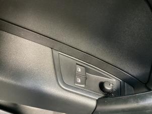 Usagé Commutateur vitre électrique Audi A1 (8X1/8XK) 1.2 TFSI Prix sur demande proposé par Gebr Opdam B.V.