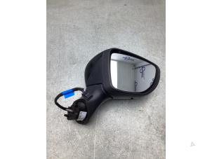 Used Wing mirror, right Renault Clio IV Estate/Grandtour (7R) 0.9 Energy TCE 12V Price € 60,00 Margin scheme offered by Gebr Opdam B.V.