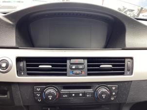 Used Navigation display BMW 3 serie Touring (E91) 320i 16V Price € 250,00 Margin scheme offered by Gebr Opdam B.V.