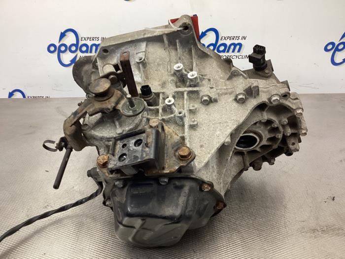 Gearbox Hyundai i30 Crosswagon 1.4 CVVT 16V - 4300032781 G4FA ZH01