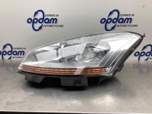 Used Headlight, left Citroen C4 Picasso (UD/UE/UF) 1.6 16V VTi 120 Price € 150,00 Margin scheme offered by Gebr Opdam B.V.