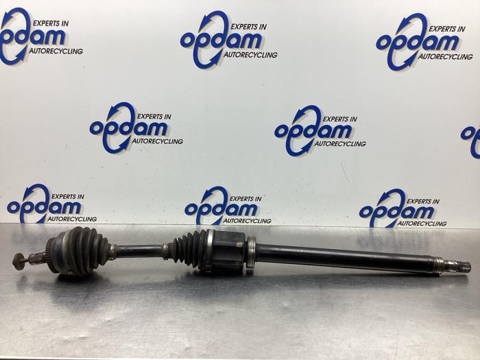 Antriebswelle rechts vorne Volvo V70 2.4 D5 20V - 8252059 D5244T4 M66