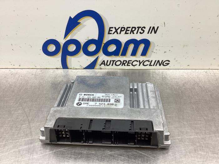 Used Engine management computer BMW 3 serie Touring (E46/3) 318i 16V Price € 90,00 Margin scheme offered by Gebr Opdam B.V.