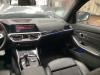 Panneau commande radio d'un BMW 3 serie (G20) 318i 2.0 TwinPower Turbo 16V 2022