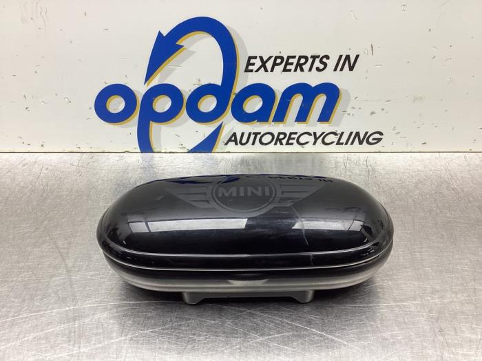 Gebrauchte Brillenhalter Mini Countryman (R60) 1.6 16V Cooper S Preis € 45,00 Margenregelung angeboten von Gebr Opdam B.V.