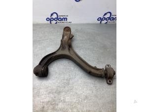 Used Front lower wishbone, right Jeep Grand Cherokee (WH/WK) 4.7i V8 Price € 40,00 Margin scheme offered by Gebr Opdam B.V.