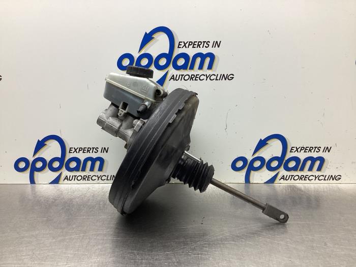 Gebrauchte Bremskraftverstärker Opel Astra H SW (L35) 1.7 CDTi 16V Preis € 45,00 Margenregelung angeboten von Gebr Opdam B.V.