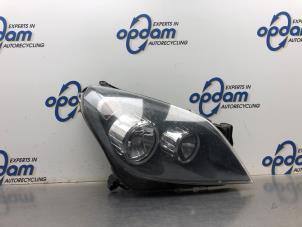 Used Headlight, right Opel Astra H GTC (L08) 1.4 16V Twinport Price € 75,00 Margin scheme offered by Gebr Opdam B.V.