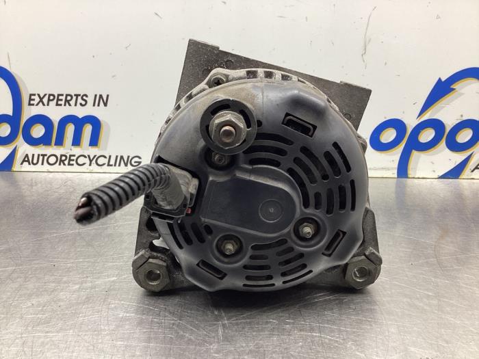 Dynamo from a Chrysler Voyager/Grand Voyager (RG/RS) 2.5 CRD 2004