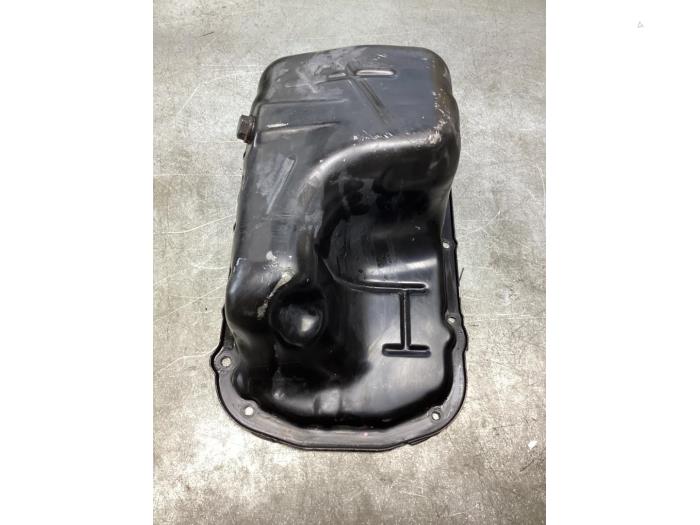 Used Sump Mitsubishi Space Star (A0) 1.2 12V Price € 75,00 Margin scheme offered by Gebr Opdam B.V.