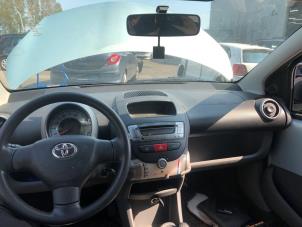 Used Steering column stalk Toyota Aygo (B10) 1.0 12V VVT-i Price € 50,00 Margin scheme offered by Gebr Opdam B.V.