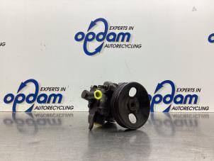 Used Power steering pump Kia Picanto (BA) 1.0 12V Price € 50,00 Margin scheme offered by Gebr Opdam B.V.