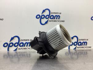 Used Heating and ventilation fan motor Fiat 500 (312) 1.2 69 Price € 50,00 Margin scheme offered by Gebr Opdam B.V.