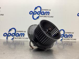 Used Heating and ventilation fan motor Mercedes A (W169) 1.7 A-170 5-Drs. Price € 50,00 Margin scheme offered by Gebr Opdam B.V.