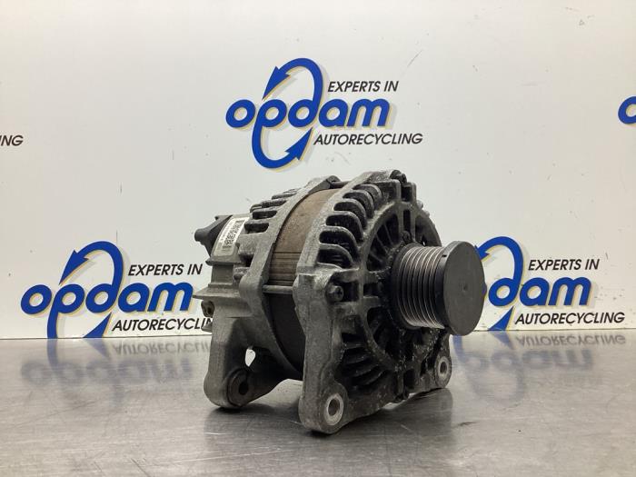 Gebrauchte Dynamo Renault Scénic III (JZ) 1.4 16V TCe 130 Preis € 90,00 Margenregelung angeboten von Gebr Opdam B.V.