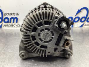 Dynamo van een Renault Scénic III (JZ) 1.4 16V TCe 130 2011