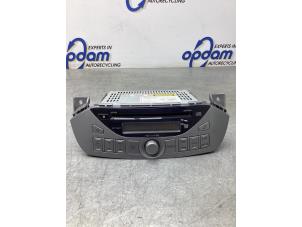 Used Radio CD player Nissan Pixo (D31S) 1.0 12V Price € 40,00 Margin scheme offered by Gebr Opdam B.V.