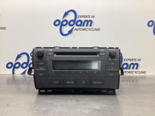Używane Radio/Odtwarzacz CD (rózne) Toyota Prius (ZVW3) 1.8 16V Cena € 200,00 Procedura marży oferowane przez Gebr Opdam B.V.