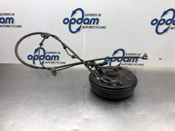 Rear brake drum from a Toyota Aygo (B40) 1.0 12V VVT-i 2019