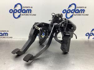 Used Set of pedals Opel Karl 1.0 12V Price € 95,00 Margin scheme offered by Gebr Opdam B.V.
