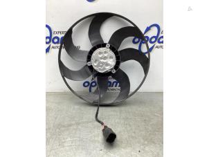 Used Cooling fans BMW 2 serie Active Tourer (F45) 218d 2.0 TwinPower Turbo 16V Price on request offered by Gebr Opdam B.V.