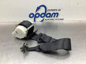 Used Rear seatbelt, left Volkswagen Golf Plus (5M1/1KP) 1.6 FSI 16V Price € 35,00 Margin scheme offered by Gebr Opdam B.V.