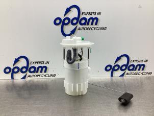 New Electric fuel pump Renault Kangoo Price € 272,19 Inclusive VAT offered by Gebr Opdam B.V.