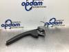 Parking brake lever from a Renault Clio IV Estate/Grandtour (7R) 0.9 Energy TCE 90 12V 2016