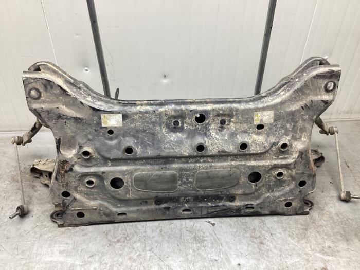 Subframe from a Ford Transit 2.0 TDCi 16V Eco Blue 130 RWD 2022