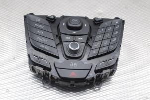 Usados Unidad de control multimedia Ford B-Max (JK8) 1.6 TDCi 95 Precio € 50,00 Norma de margen ofrecido por Gebr Opdam B.V.