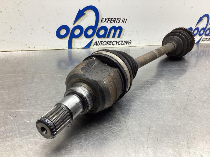 Front drive shaft, left from a Chevrolet Spark (M300) 1.0 16V Bifuel 2011