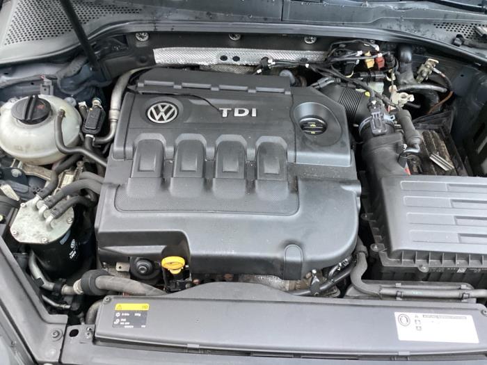 Engine Volkswagen Golf VII 1.6 TDI BlueMotion 16V CRKB